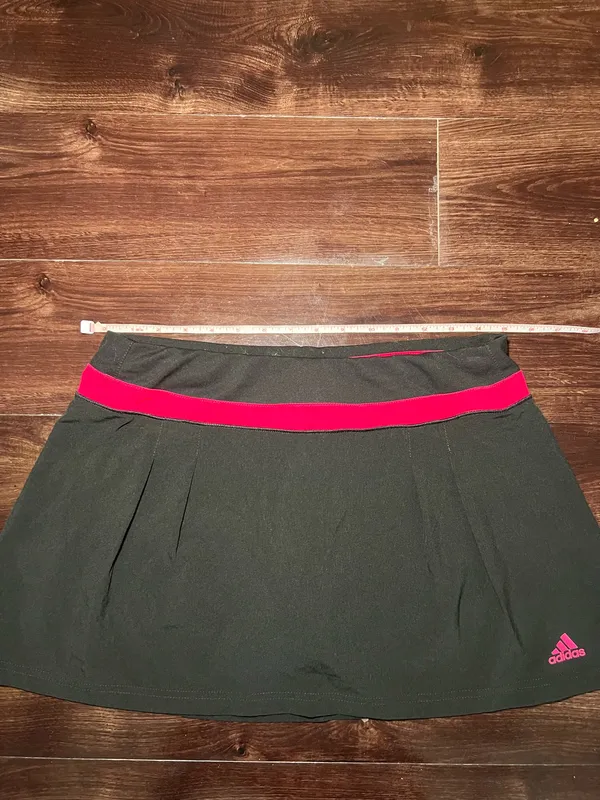 Adidas Climate Black and Pink Athletic Mini Skort Size Medium - Image 5