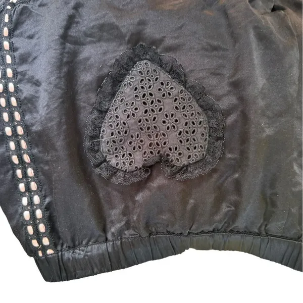 Morgan Lane Heart-Pocket Silk-Blend Sleep Shorts in Black S - Image 3