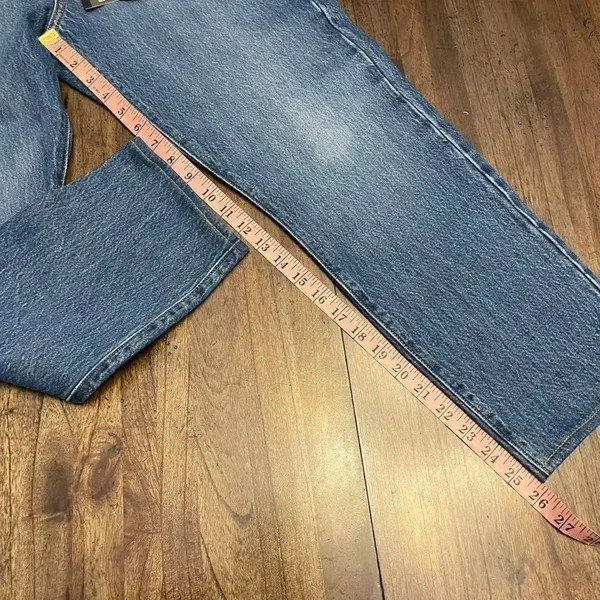 Levi's NEW Wedgie Jeans  - Image 13