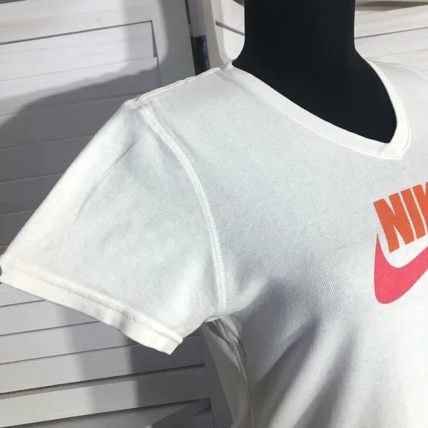 Vintage 90s Nike Swoosh Logo V Neck T Shirt White Pink Large - Image 9