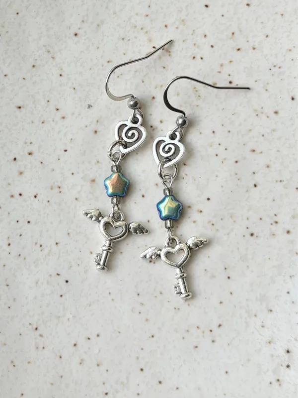 Handmade Czech glass star & angel heart key romance Kawaii y2k fairy dangle earrings✨ - Image 3