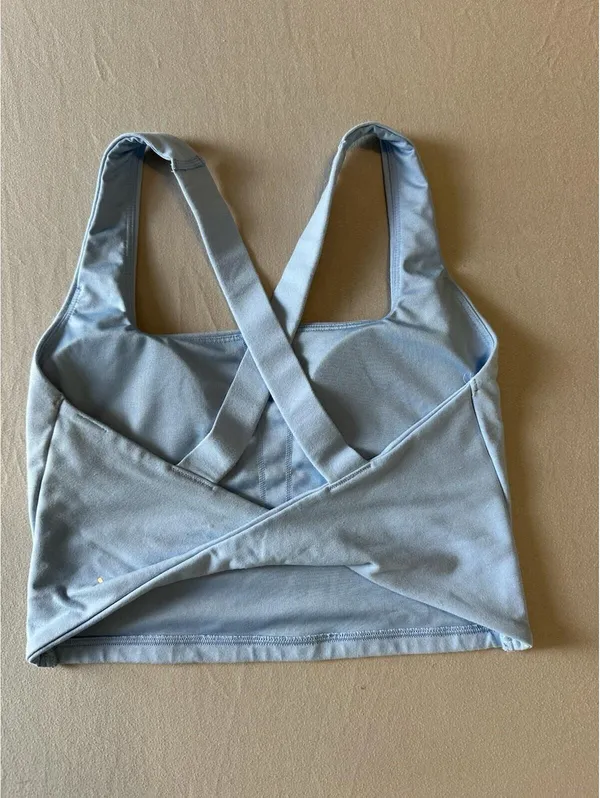 Old Navy Active Powersoft Sports Bra and High-Rise Leggings Set - Image 13