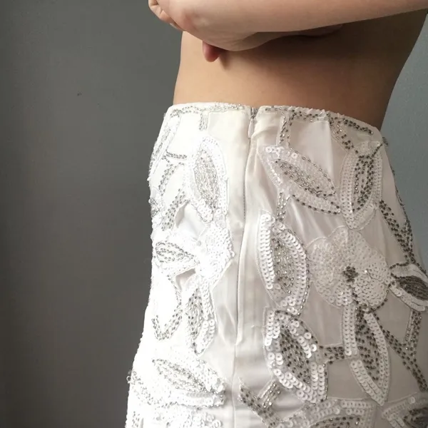 Verty • White Sequin Floral Skirt Large - Image 5