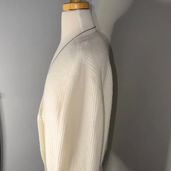 No Boundaries Cream Single-Button V-Neck Knit Cardigan - Image 3