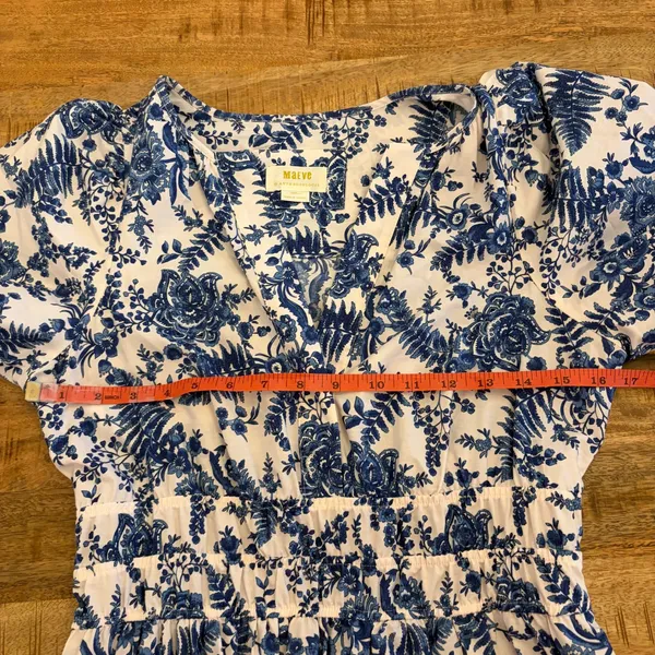 Anthropologie Somerset Maxi Dress XS Blue White Floral Tiered Smocked Waist - Image 11