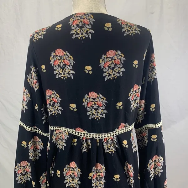 Funky Soul Long Sleeve Boho Hippie Black Floral Dress Size Medium - Image 11