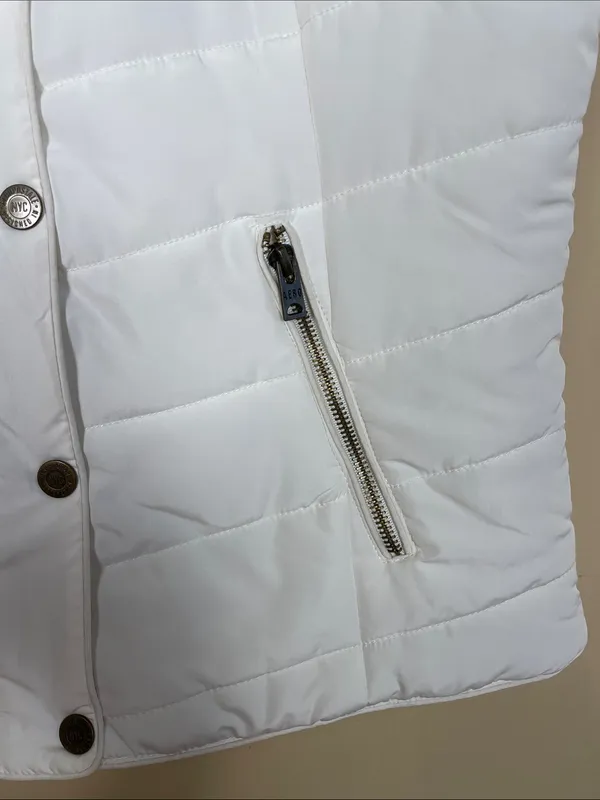 Aeropostale Women's Faux Fur Sherpa Hooded White Puffer Vest - Image 4