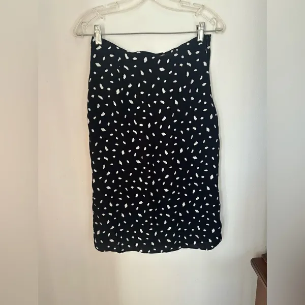 Abercrombie & Fitch Black White Spot Print Skirt Size Medium - Image 9