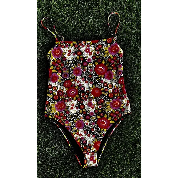 NEW Billabong Magic Hour One Piece Swimsuit Size Medium - Image 4