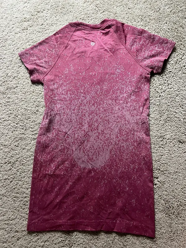 Lululemon Swiftly Tech Short Sleeve - Image 3