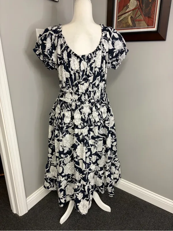 Time & Tru Women's Short Sleeve Peasant Cotton Panel Maxi Dress L Blue NWT - Image 4