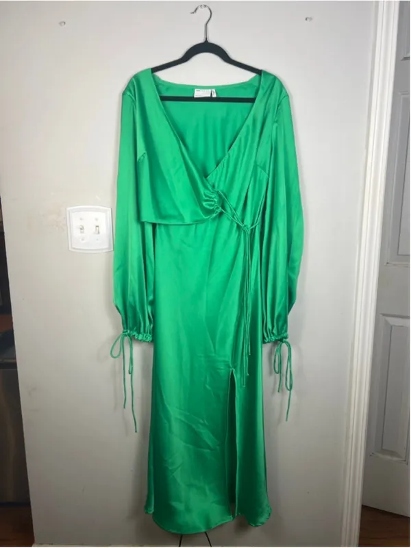 ASOS DESIGN Satin Wrap Midi Dress US 8 Green Balloon Sleeve Ruched Side Slit - Image 2
