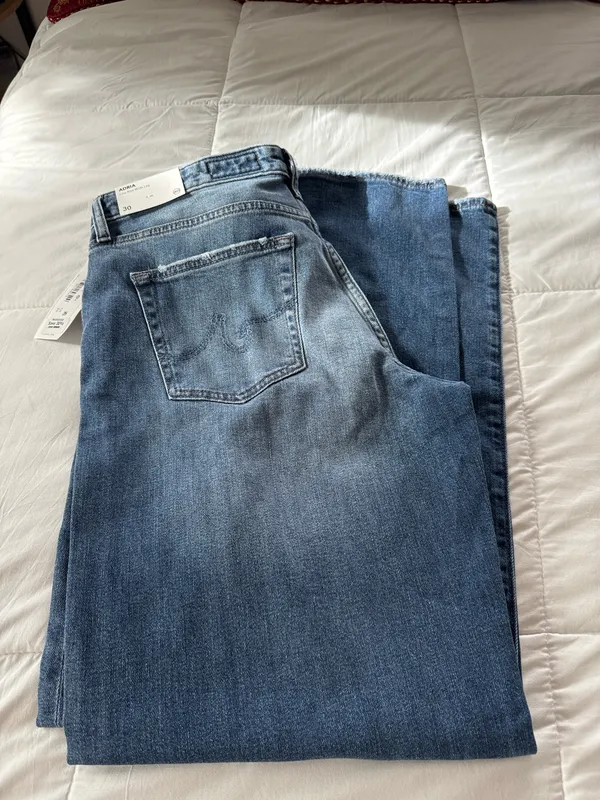 NWT AG jeans Adria size 30 - Image 4