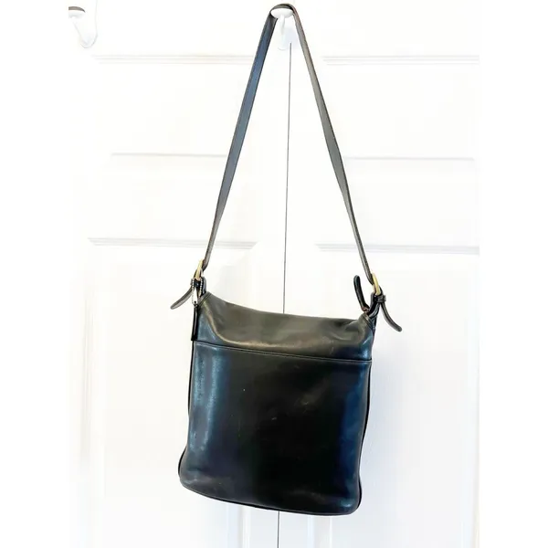 Vintage 90’s Coach Black Flap Leather‎ Bag Made In USA Y2K - Image 3