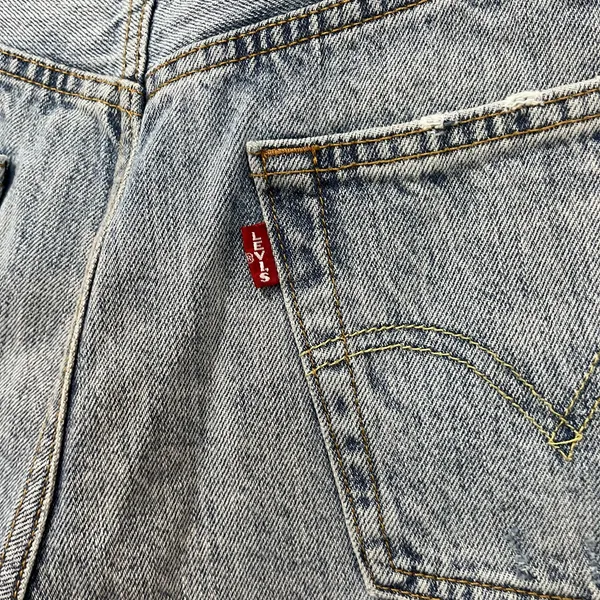 Levi's Premium 501 Cut‎ Off Denim Shorts Size 28 - Image 5