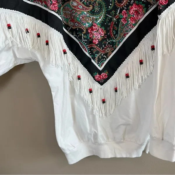 ✨ Vintage‎ Hazelwood Exclusive Women’s White Western Fringe Top Small - Image 3