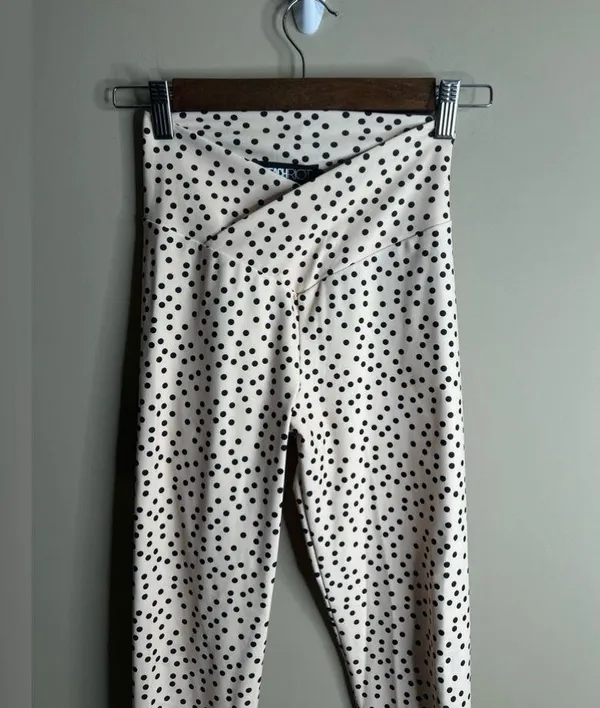 Beach riot sport leggings size small - Image 6
