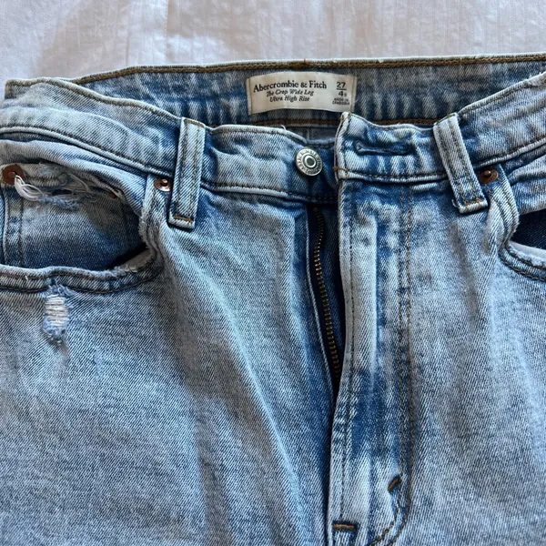 Abercrombie & Fitch Light Blue Crop Wide Leg Jeans - Image 2