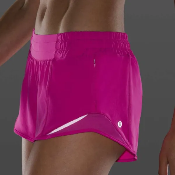 Lululemon Hotty Hot Low-Rise Short Sonic Pink - Image 3
