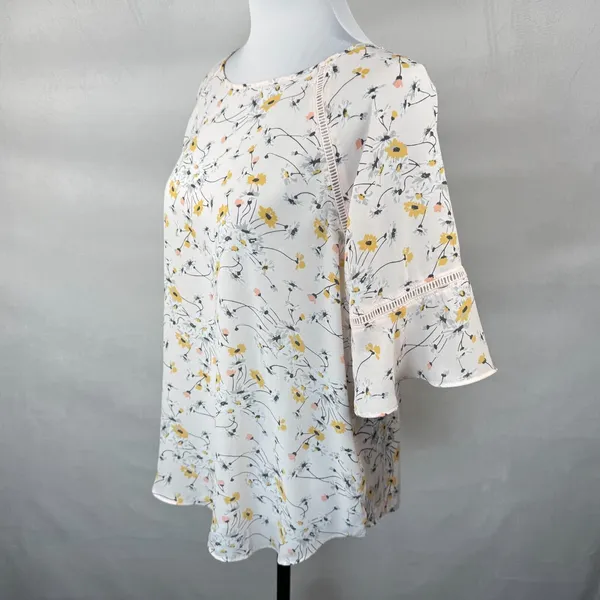Loft Ladies Blouse Sz M Pink Floral Ruffle 3/4 Length Sleeve Ladder Trim Career - Image 3