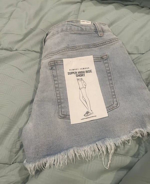 Jean Shorts - Image 3