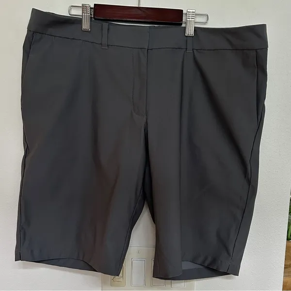 Nike Gray Bermuda Shorts Tailored Knee-Length - Image 2