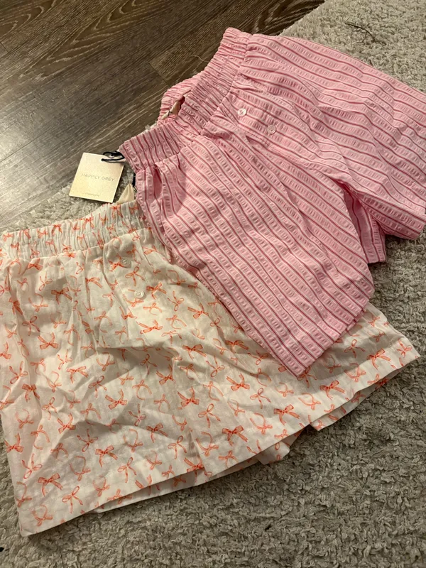 Revolve NWT Happily Grey pink bow and striped boxer lounge shorts set. Size XS - Image 2
