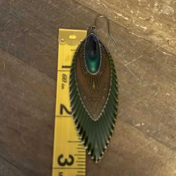 Enamel peacock feather dangle earrings Green - Image 3