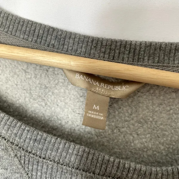 Banana Republic oversized gray crewneck sweater‎ hello fleece pullover women's M - Image 3
