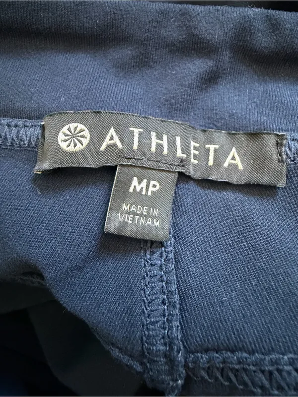 Athleta Bettona Classic Pants MP Medium Petite Navy Blue Straight Leg Stretch - Image 3