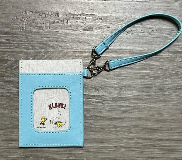 Snoopy peanuts woodstock id card holder - Image 2