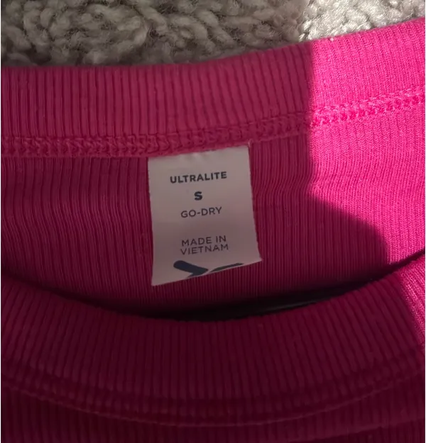 Hot Pink Tee Old Navy - Image 2