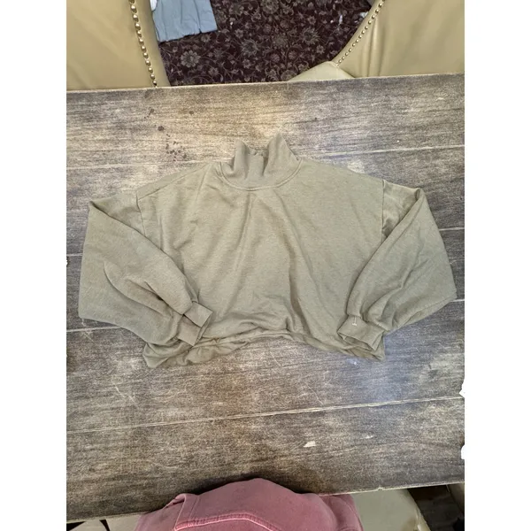 Pilcro Perfectly‎ Oversized Pullover Sweatshirt in green Size XL Bubble Hem Crop - Image 3