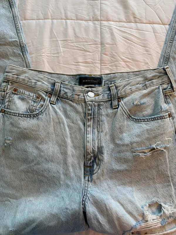 Aeropostale High Rise Baggy Ripped Jeans - Image 4