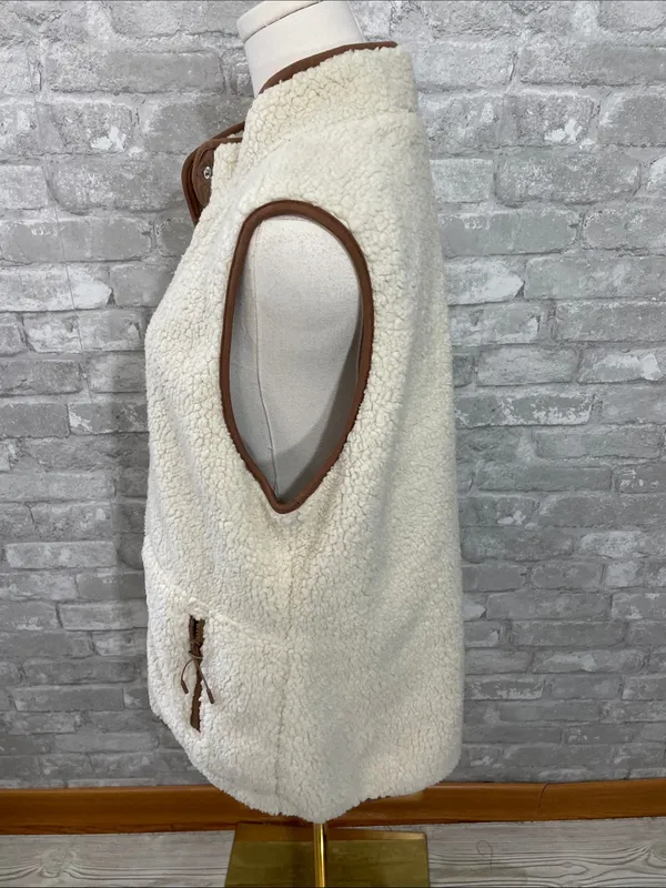 Maurices Cream Sherpa Vest with Brown Trim - Image 3