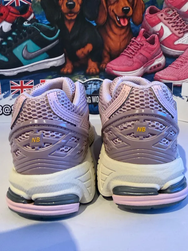 New Balance 1906 size 6W/4.5Y - Image 7