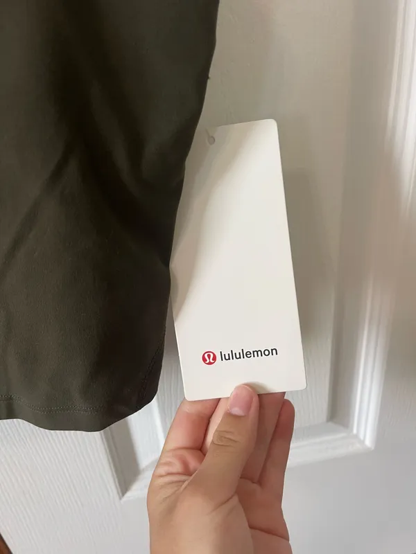 Lululemon tank top - Image 2