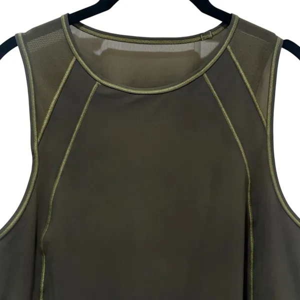 LuLuLemon Olive Green Mesh Detail Athletic Tennis Pickleball‎ Crop Tank Size S/M - Image 3