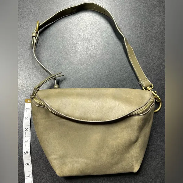Universal Thread Olive Crossbody / Belt Fanny Pack Brass Detail Travel Vacay Bag - Image 2