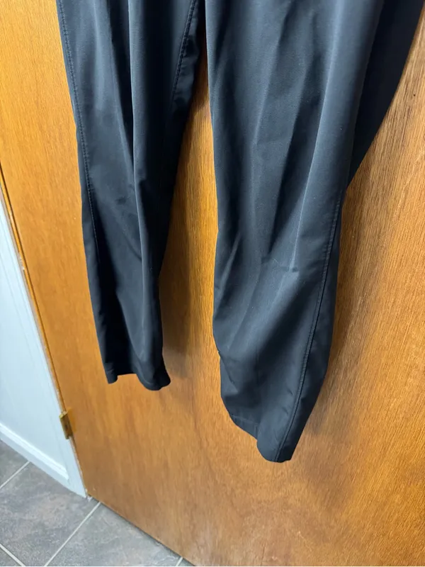Lululemon On The Fly Pants Drawstring Waist Pull On *Woven 28" Black 6 - Image 6