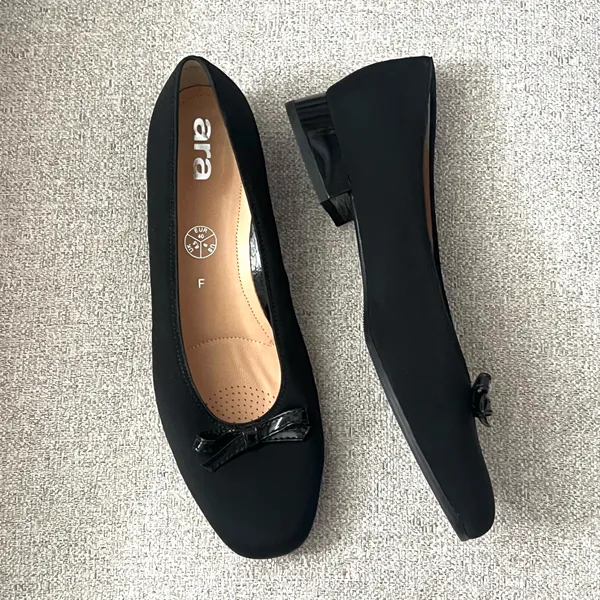 Caravelle NEW ara Black Ballet Flats Block Heels - Image 9