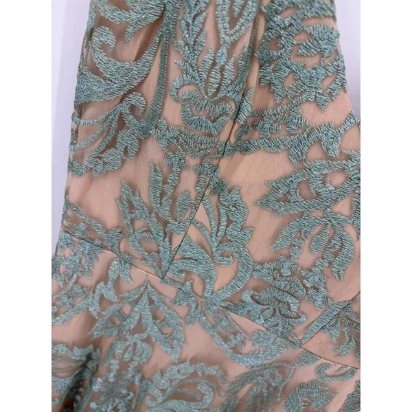 Speechless Maxi Women Size 3 Sage Green Embroidered‎ Lace V-Neck Formal Gown - Image 6