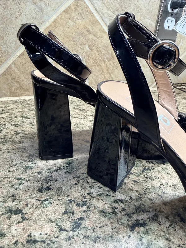 POP Casen Black Patent Platform Block Heel Sandals Women's Size 7 NWOB - Image 6