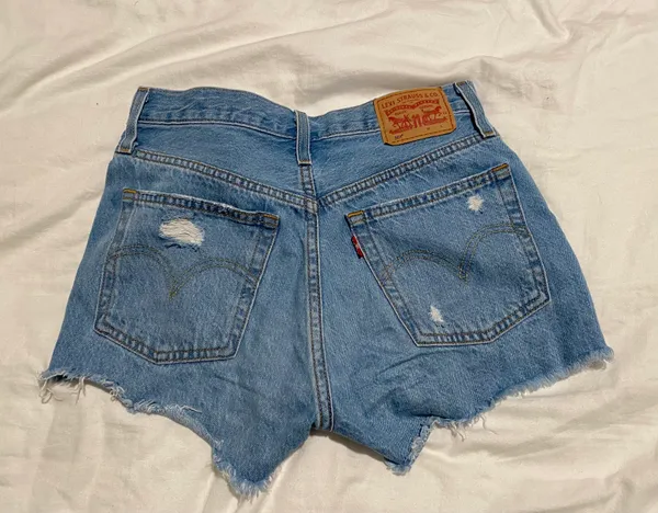 Levi's 501 Shorts - Image 3