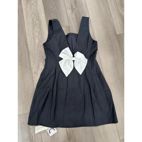 Commense Preppy Bow Backless Tank Charcoal Gray Minimalist Dress NWT Large - Image 4