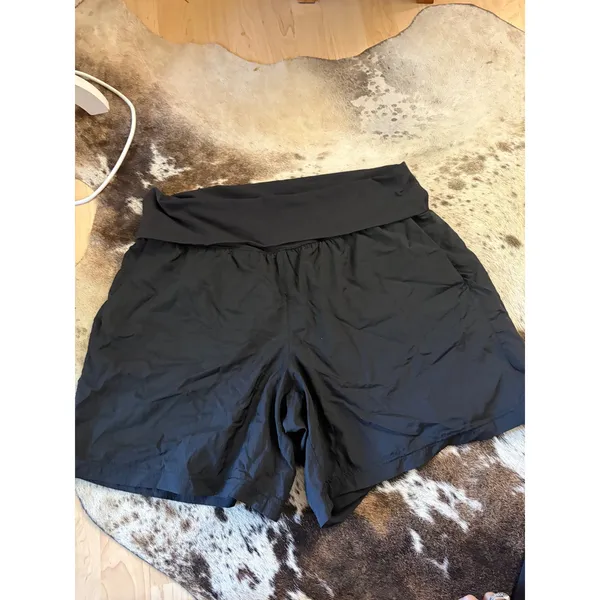 Lululemon Lightweight Foldover Waist Short 7" Size XL - Image 3