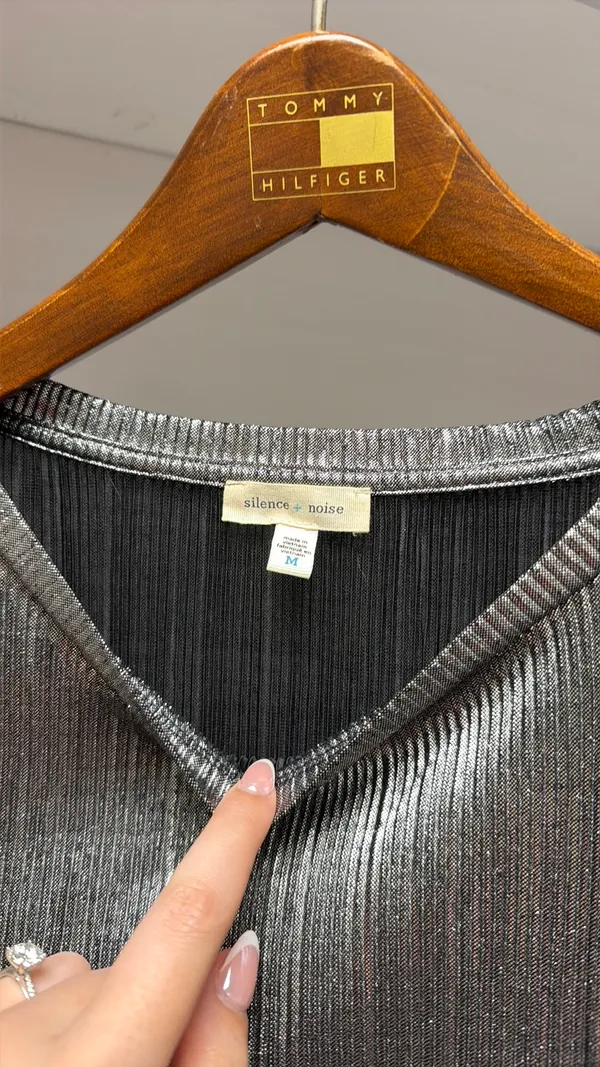 Sparkle Top Gray Size M - Image 3