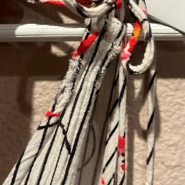 Billabong Women’ Floral Striped Sundress Size Small - Image 8