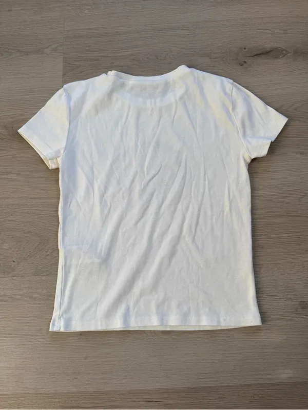 Edikted White Tee with Maroon 8-Ball Graphic - Image 2