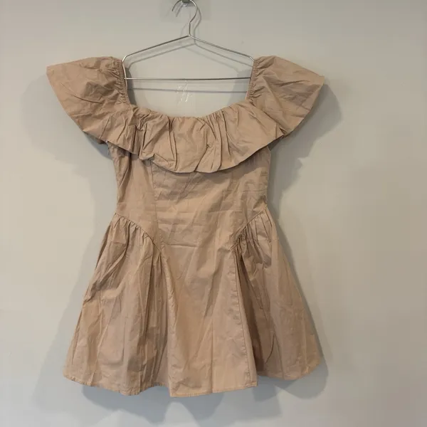 NWT Revolve Le Lis Off the Shoulder Mini Dress with Ruffles Size Medium 2803 - Image 6